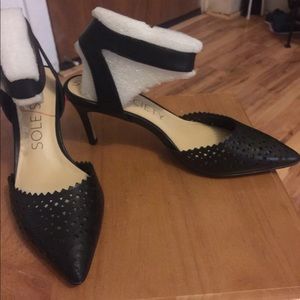 Woman shoe-2” heel